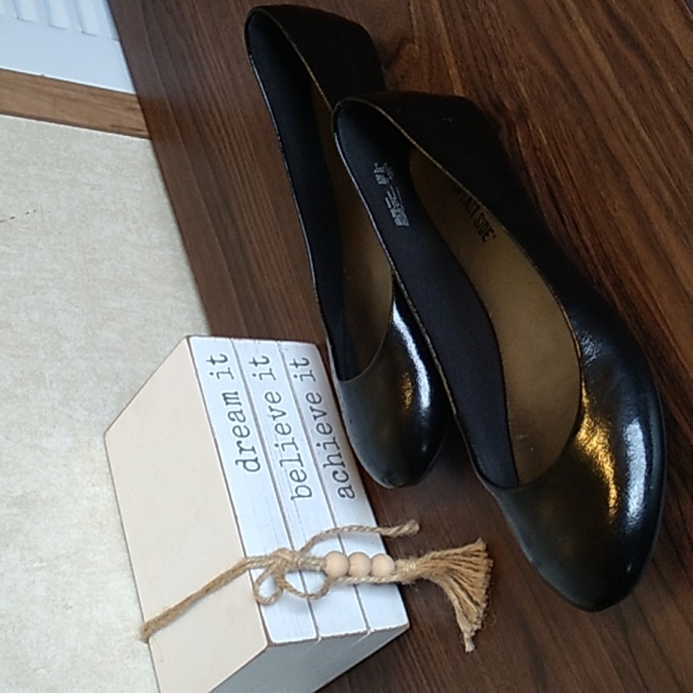 Lower East Side patent leather shoes with box